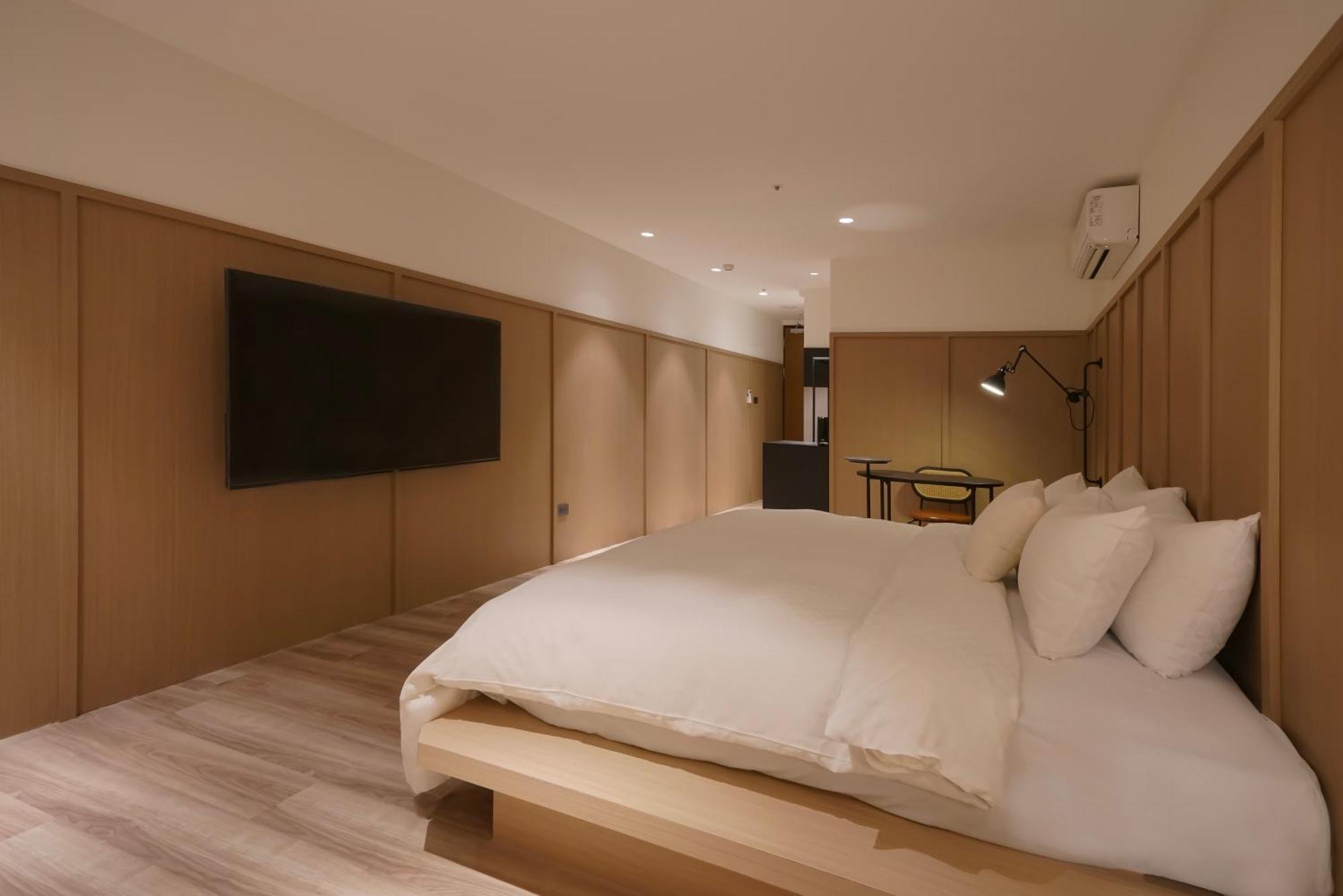 Hope Hotel Tainan Exterior photo
